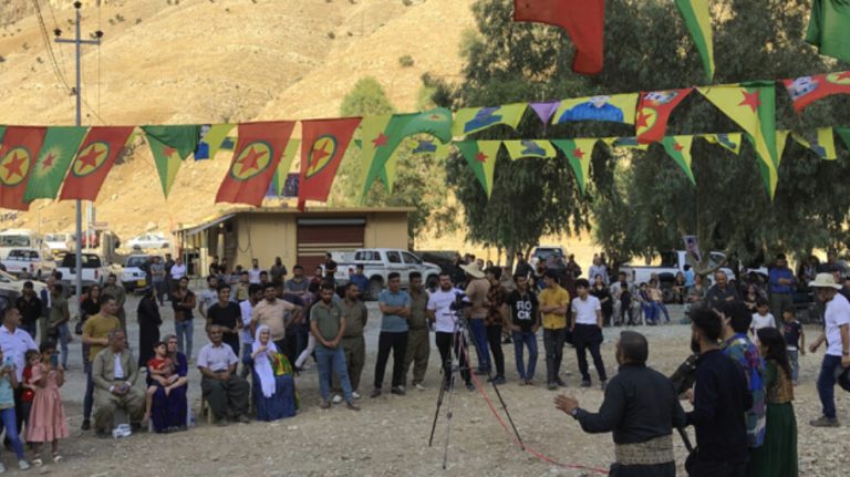 Güney Kürdistan’ın Raperin bölgesinde 15 Ağustos kutlandı