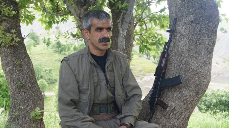 YRK Komutanı Şiyar Şevger: Kürt halkı özgür yaşama umudunu asla kaybetmeyecektir