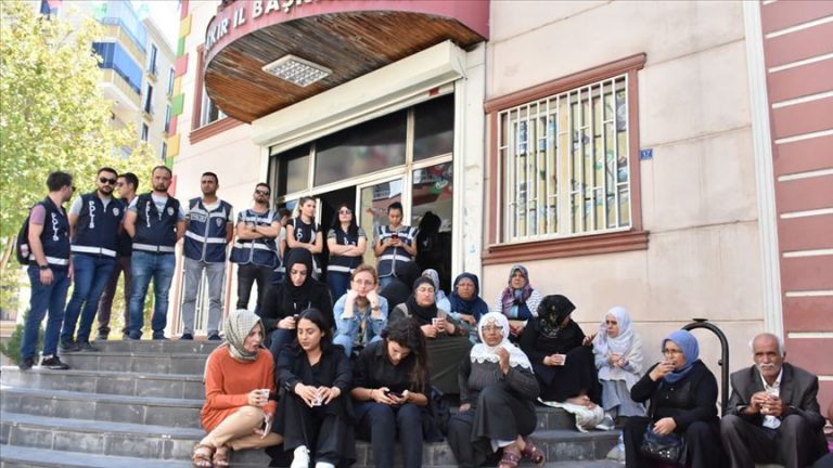 AKP-MHP çadırındaki Annelere!