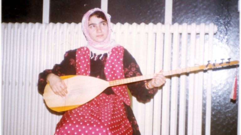 Şehit Mizgîn’in sesi ile büyüyen Kürt çocukları, bugün onun gibi dağlarda savaşıyor