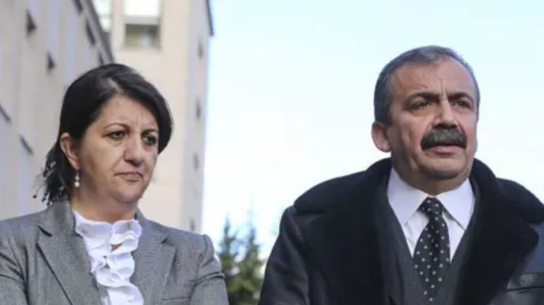DEM Parti heyeti İmralı’ya gitti