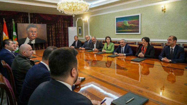 İmralı Heyeti ile YNK görüşmesi sona erdi