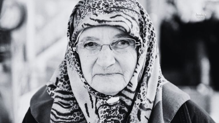 KCK, Sakine anayı saygıyla andı